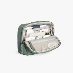 Uniq DENVER Tech Kit Pouch 2.5L – FOREST SAGE